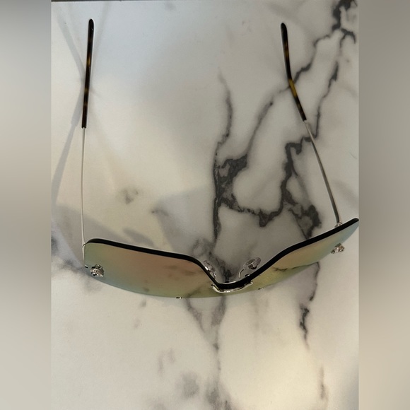 Cartier Women’s Panther Sunglasses - Picture 11 of 16